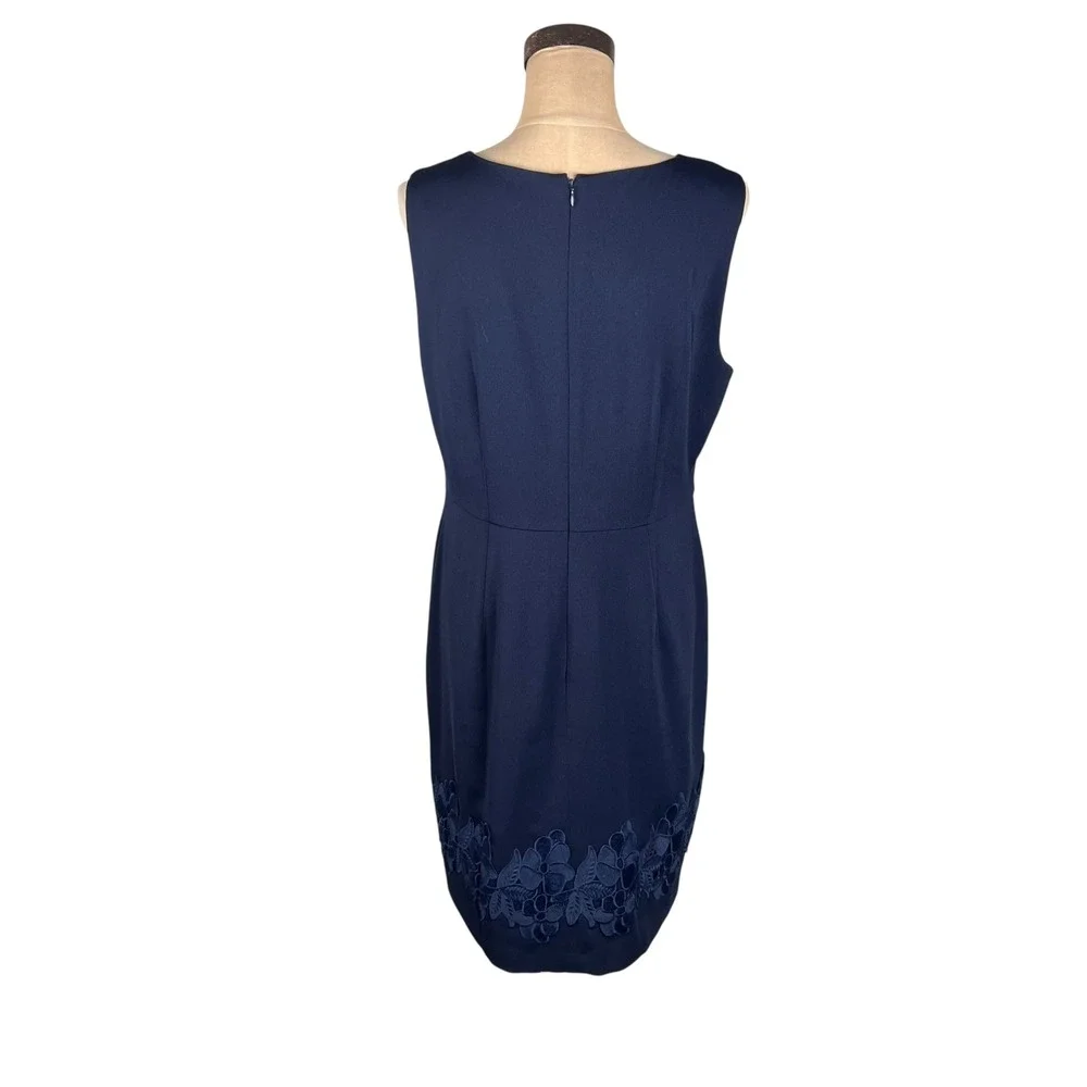 Ann Taylor Factory Navy Blue Floral‎ Eyelet Hem Sleeveless Sheath Dress 12